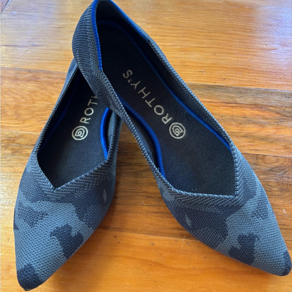 Rothy's  Dark Camo Flats